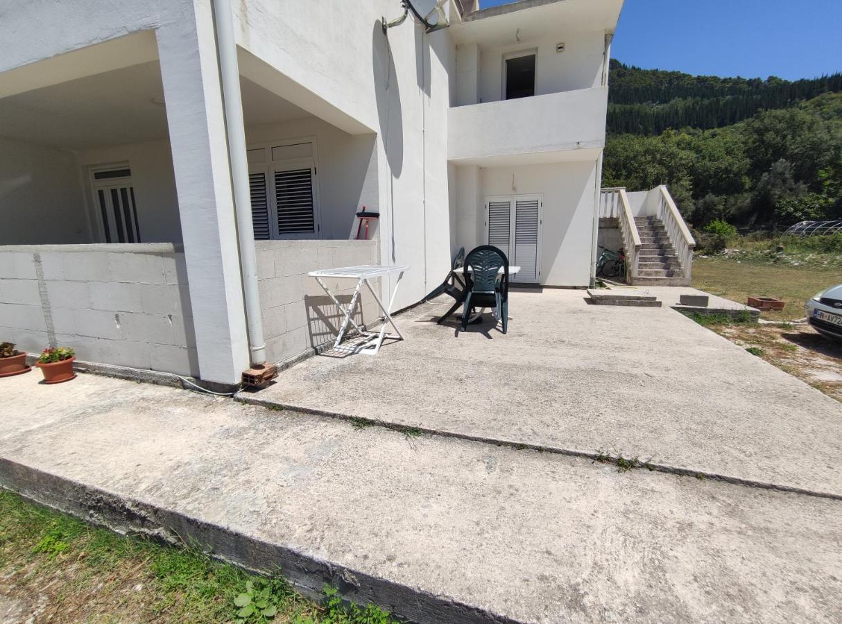 Apartman Bujkovic Sutvara Apartment โกตอร์ ห้อง รูปภาพ